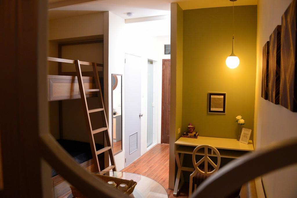 Versteeg Vacations - Fontana Residences Cebú Habitación foto